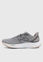 Tenis new balance Fresh Foam Arishi Gris de New Balance