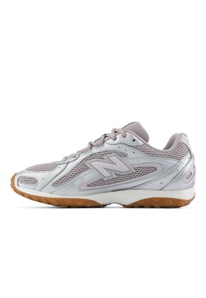 Tenis Lifestyle Unisex 204L New Balance U204LPP