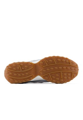 Tenis Lifestyle Unisex 204L New Balance U204LPP