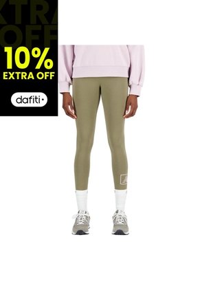 Pantalon Casual New Balance Original Essentials Verde Mujer