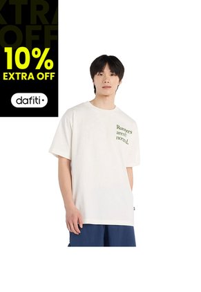 Camisa Deportiva New Balance Original Graphics Blanco Hombre