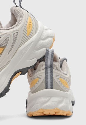 Tenis Trail new balance 410 V9 Beige Claro