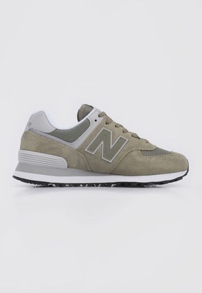 Tenis Lifestyle Verde Oliva-Blanco-Gris New Balance 574