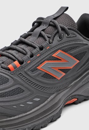 Tenis Trail new balance Fresh Foam 410 V9 Negro