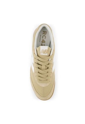 Tenis Deportivos Marca New Balance Original RC42 Beige