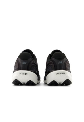 Tenis Running 1080 V15 New Balance M10802FR