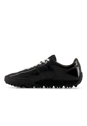Tenis Lifestyle Unisex Gator Run New Balance UGTR2SV
