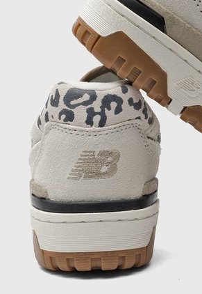 Tenis Lifestyle Beige-Negro-Caqui New Balance 550