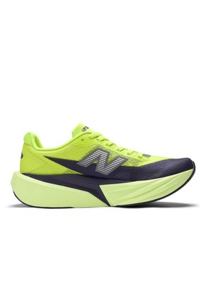 Tenis Running FuelCell Rebel V5 New Balance WFCX3PE