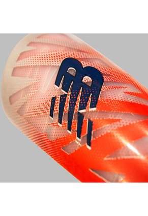 Canilleras New Blance Unisex Furon Pro Slip Guard -Rojo