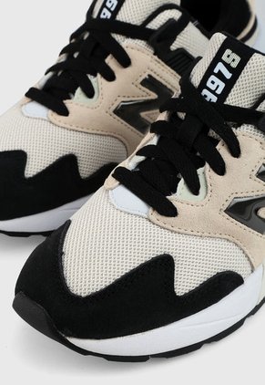 Tenis Lifestyle Beige-Negro-Verde-Blanco New Balance 997
