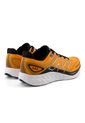 Tenis New Balance Fresh Foam 680 V8 Hombre-Naranja de New Balance