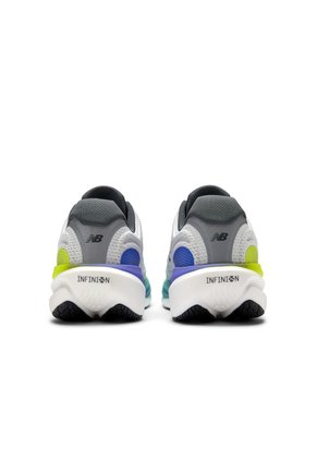 Tenis Running 1080 V15 New Balance M10808MP