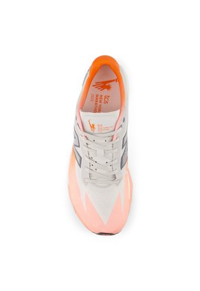 Tenis Running TCS NYC Marathon FuelCell SuperCom New Balance MRCELNY5