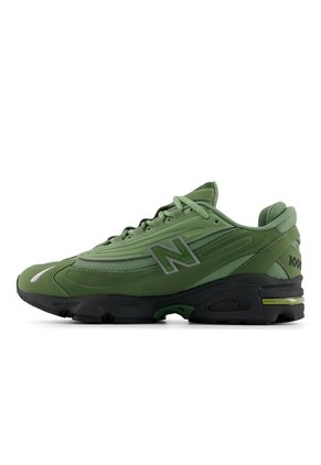 Tenis Lifestyle Unisex 1000 New Balance U10003V3