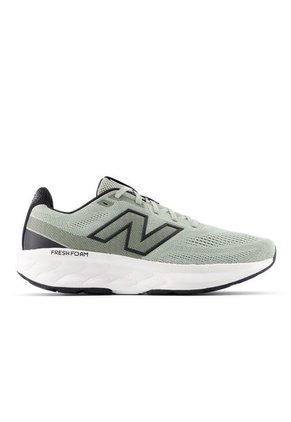 Tenis New Balance 520 Hombre-Verde