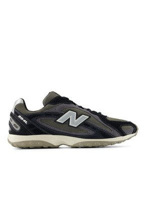 Tenis Lifestyle Unisex 204L New Balance U204L5WZ