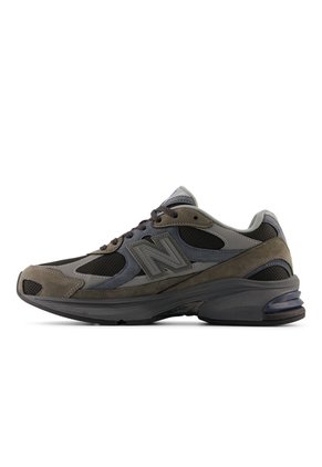 Tenis Lifestyle Unisex U2010V1 New Balance U20107Z3