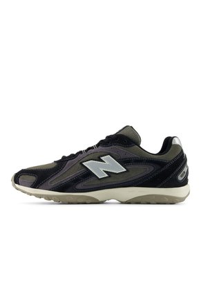 Tenis Lifestyle Unisex 204L New Balance U204L5WZ
