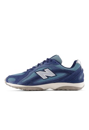 Tenis Lifestyle Unisex 204L New Balance U204L67Q