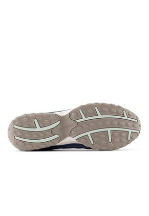 Tenis Lifestyle Unisex 204L New Balance U204L67Q