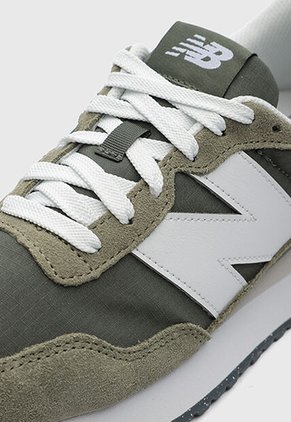 Tenis new balance 237 Verde