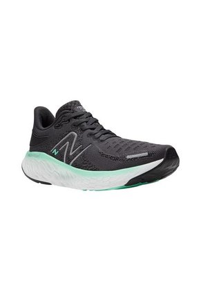 Tenis New Balance Fresh Foam 1080  Femenino-Negro/Blanco