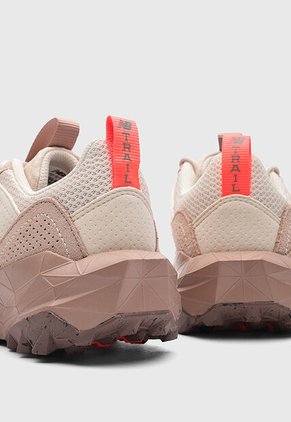 Tenis new balance Tektrel Beige