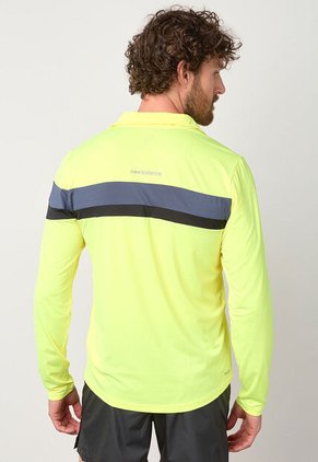 Buzo new balance Accelerate Amarillo Neón