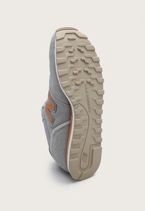 Tenis Lifestyle Gris-Miel-Marfil New Balance 373 v2