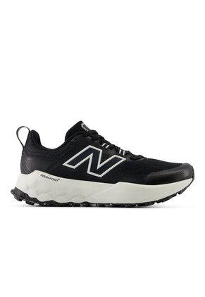 TENIS NEW_BALANCE MUJER WTGAROK2 GAROE V2 Talla 9