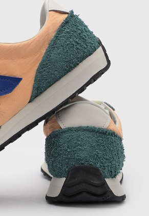 Tenis Lifestyle new balance 471 Naranja