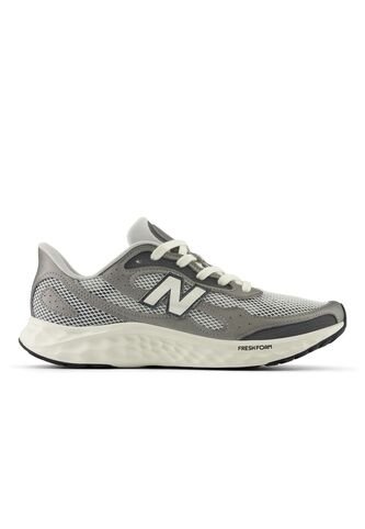 TENIS NEW_BALANCE HOMBRE MARISTG4 ARISHI V4 Talla 9 New Balance