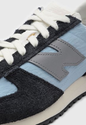 Tenis Lifestyle new balance 471 Celeste