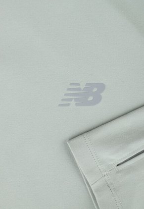 Buzo new balance Essentials Space Dye Verde