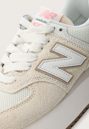 Tenis Lifestyle Marfil-Verde-Miel New Balance 574