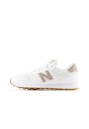 Tenis New Balance 500 Clásicos Mujer-Blanco