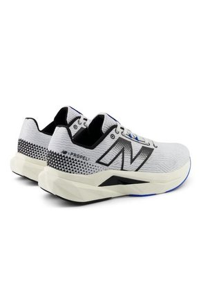 Tenis New Balance Fuelcell Propel-Gris