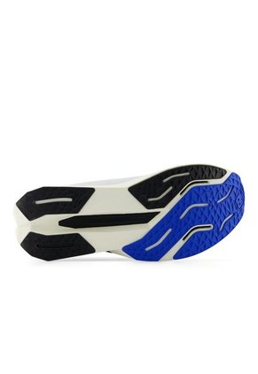 Tenis New Balance Fuelcell Propel-Gris