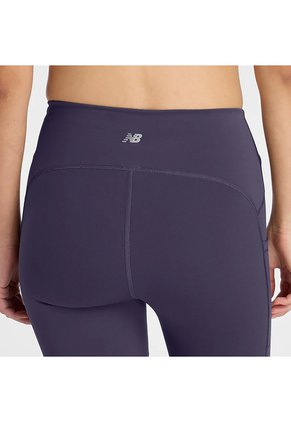 Leggings New Balance Original Sleek Pocket Morado Para Mujer