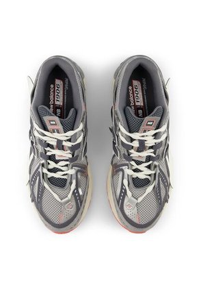 Tenis Deportivos New Balance Originales 1906 Run Gris