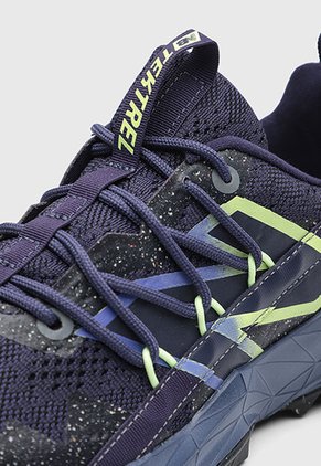 Tenis new balance Tektrel Violeta