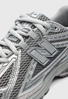 Tenis new balance 1906R Gris