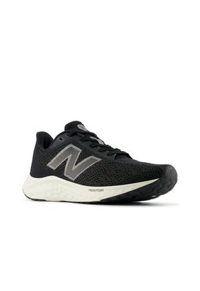 Tenis New Balance Fresh Foam Arishi Mujer-Negro
