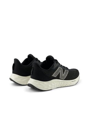 Tenis New Balance Fresh Foam Arishi Mujer-Negro