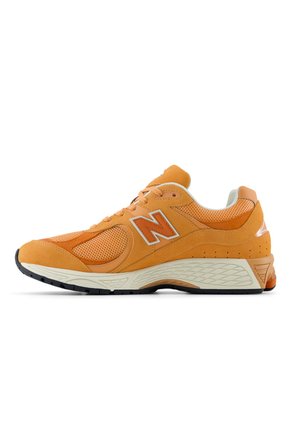 Tenis Lifestyle 2002R New Balance M2002RFJ