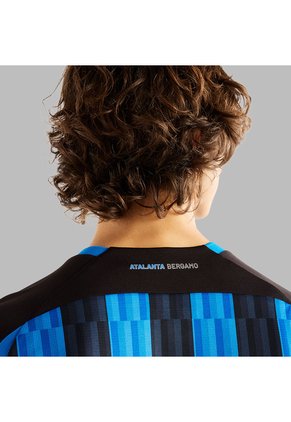 Camiseta New Balance Hombre Local Atalanta BC 26/27 - Azul - Negro - Fútbol | Uso Casual Y Entrenamiento
