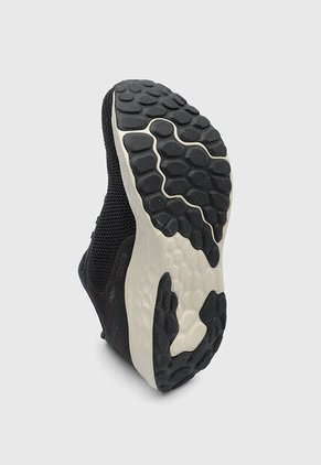 Tenis new balance Arishi v4 Marrón