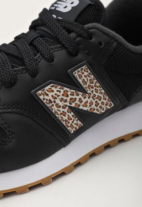 Tenis Lifestyle Negro-Café-Blanco New Balance 500 v2