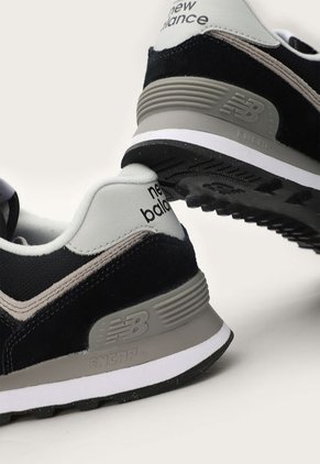 Tenis Lifestyle Negro-Blanco-Taupé New Balance 574